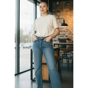 NWT Women's Levi's Wedgie Straight Jeans Button Fly  32 x 28